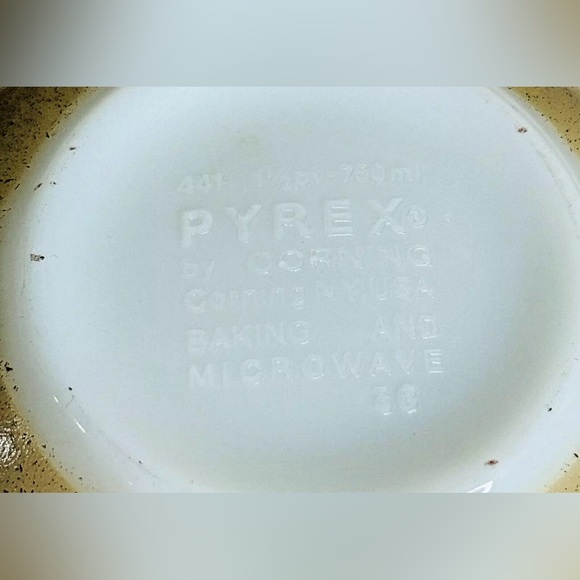 3 Vintage PYREX Homestead Blue Cinderella Tan Nesting Mixing Bowls- highdemand - Picture 4 of 5